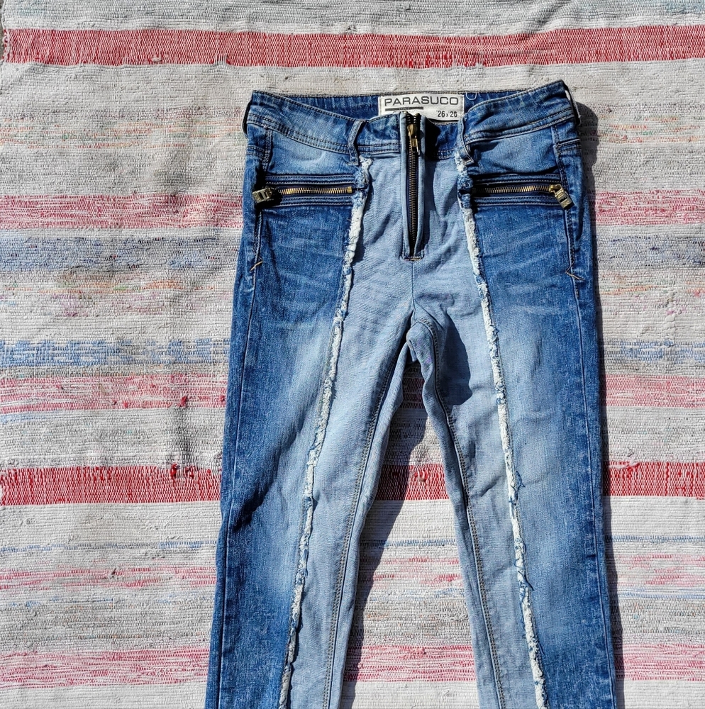 Parasuco 2 Tone Light Blue Skinny Jeans with Zipper Detail